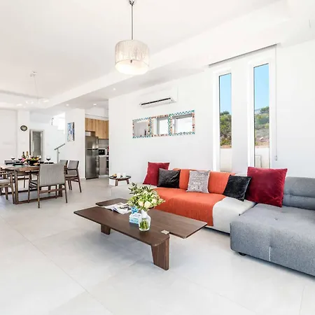 Mylos Lifestyle Seaview 21 Villa Protaras